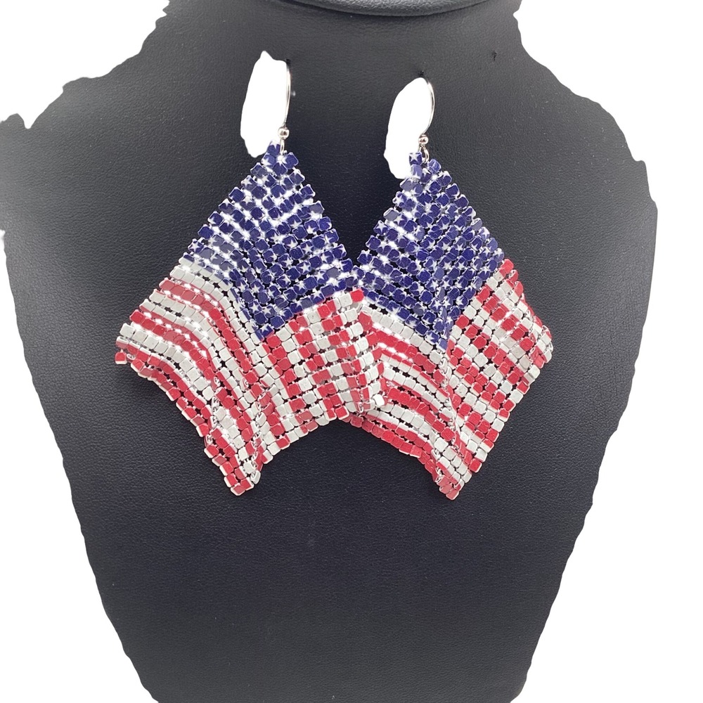 American Flag Mesh Metal Rhinestone Dangle Earrings Patriotic Red White Blue